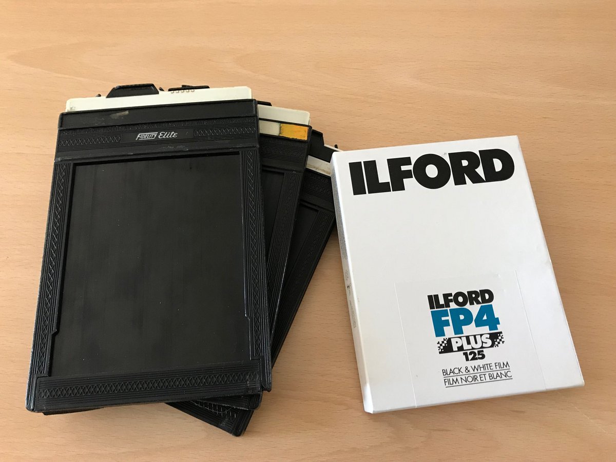 shutternutter's tweet image. 6 sheets of ⁦@ILFORDPhoto⁩ #FP4plus loaded for the ⁦@Intrepidcamera⁩ 5x4 for a trip to the #Cotswolds this weekend. Any ideas for some cool landscape locations?