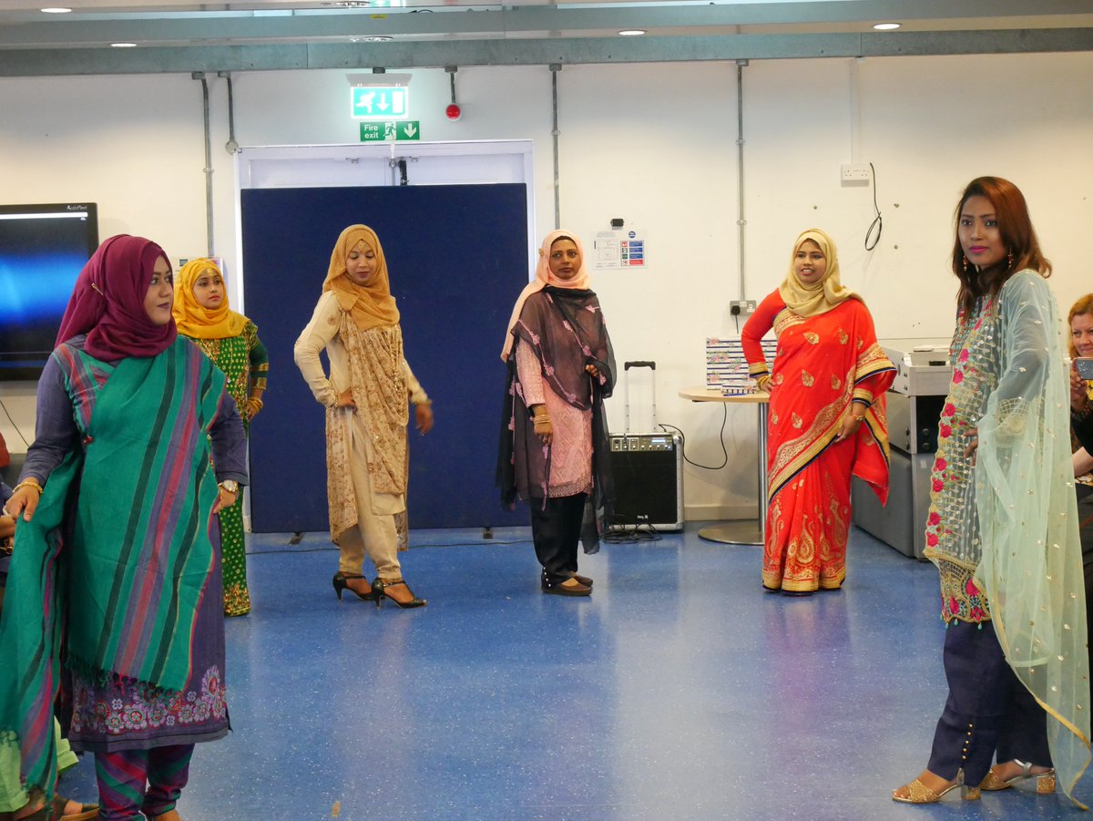 newhamcollege's tweet photo. #welldone to the @CIPsNewham #ESOL #students who #celebrated their #achievements with a #cultural #fashion show, various performances, #food and gifts for teachers. https://t.co/wOYsJN5aIp