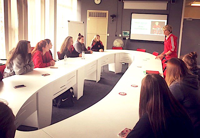 As <a href="/PhilipaTuttiett/">Philippa Tuttiett</a> calls time on her rugby career, the former #WalesWomen captain says she looks forward to putting all her years of experience to good use: bit.ly/2zSo7Mp