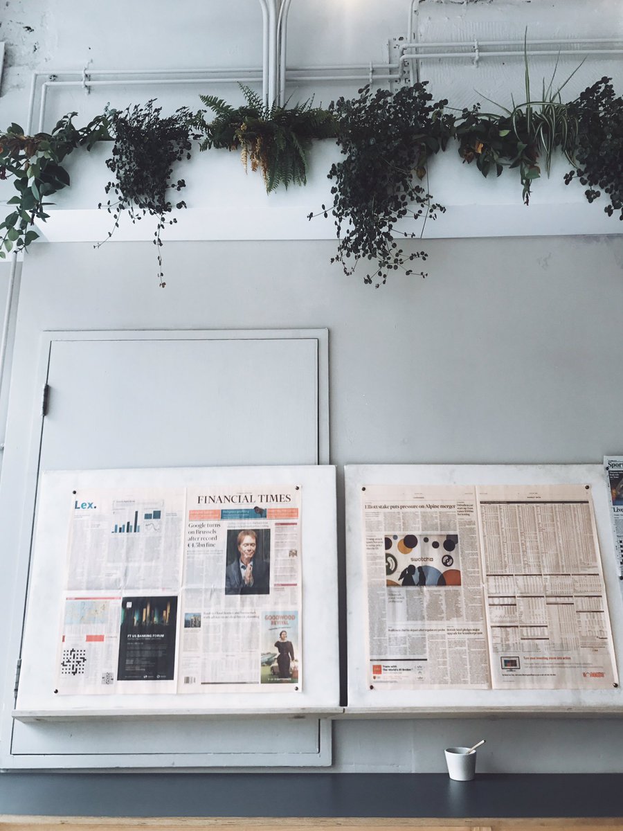 ingrid_valk's tweet photo. Next level coffee shop treatment – morning headlines pinned on the wall 👌🏼@rosslyncoffee https://t.co/4h8Ha0tWhd