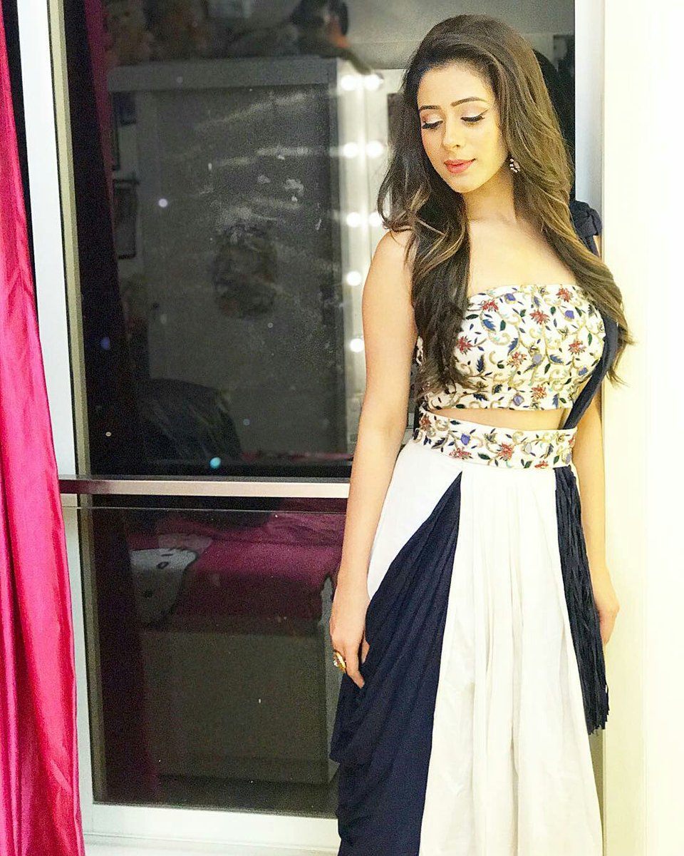 Deb_Speaking's tweet photo. #Week28 #SabTV shows #TRP : #SrimanSrimatiPhirSe 0.2, #TenaliRama 0.6, #TMKOC 3.3, #SajanRePhirJhootMatBolo 0.9, #PartnersOnSab 0.4, #JijajiChhatPerHain 0.7, #SaatPheroKiHeraPherie 0.3 https://t.co/qFryD0TvPo