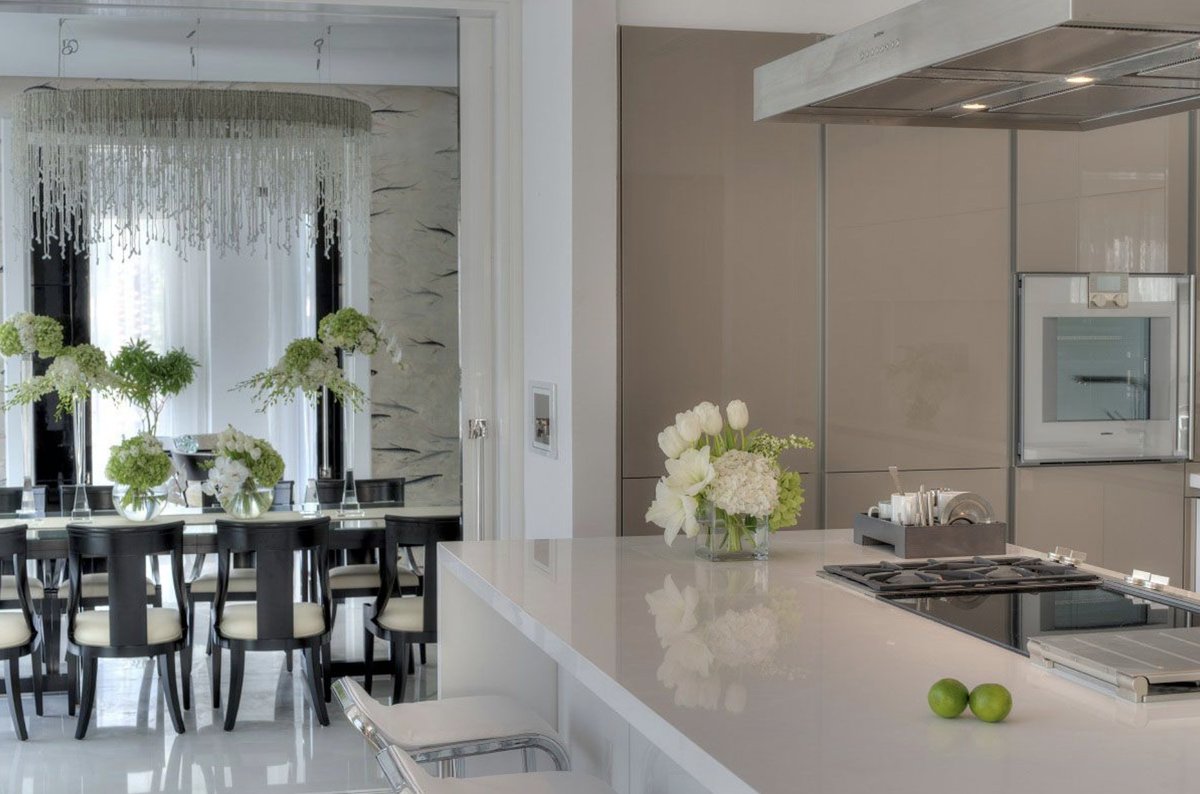 DecluttrMe's tweet image. You have too many commitments &amp;amp; too much stuff in your home. It's no wonder you feel overwhelmed. You don't need to just throw out a few bits and bobs; you need to #declutter your life! Reclaim your space, your time and your mind to achieve the life you want to live.