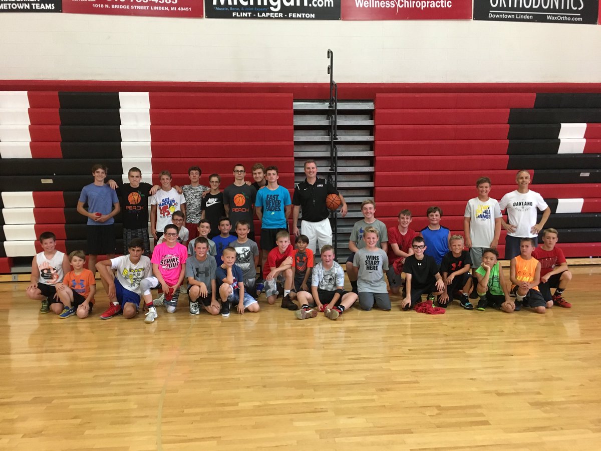 LindenCommEd's tweet image. Linden Boys Basketball Clinic photos.  Go Eagles!
#Lindenbasketball
