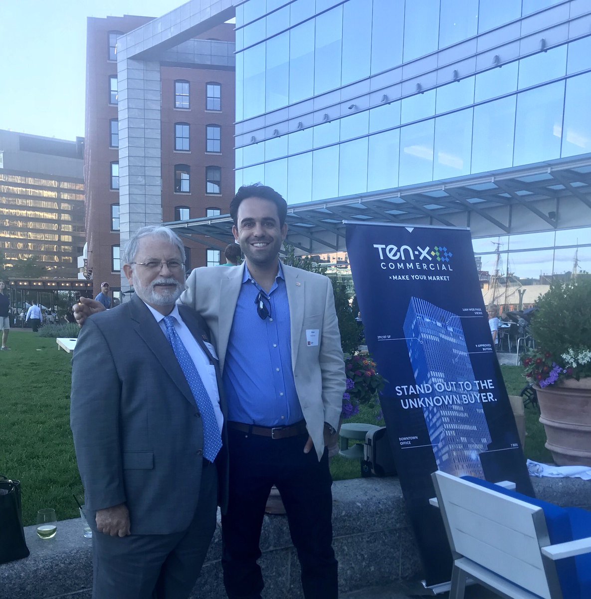 KarenHurdCRE's tweet photo. Annual #CCIM #cre Summer Social a success!  #boston #dealmaking with @ccim @SIORNE @CREWBoston @SVNic #counselorsofrealestate #newengland #education #ccimpin https://t.co/1MD5EsRYVN