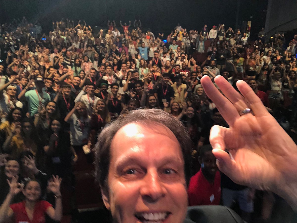 FAUpresident's tweet photo. FAU students at this morning’s parent/student orientation- filled with Unbridled Ambition!!! This Fall will be our most academically talented class in FAU history! https://t.co/3NM3i9rCBu