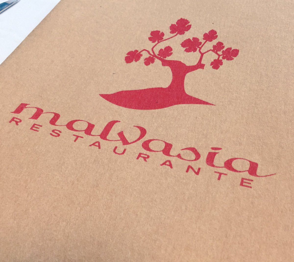 Comenzamos una de las comidas del #verano #malvasia #playahonda