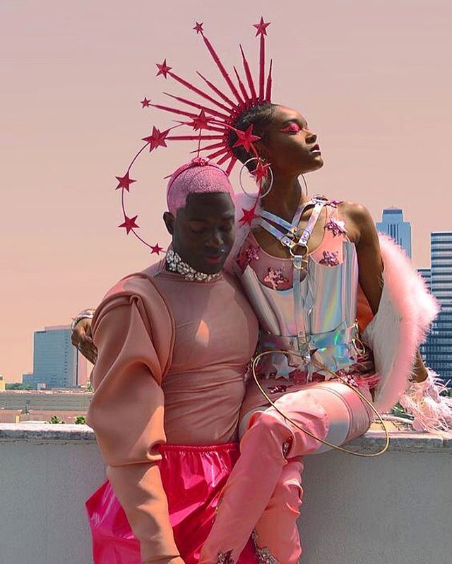 Electric_Runway's tweet image. “Take us to your leader” 👾 .
.
.
#fastech #fashiontech #afropunk #afrofuturism #burningman #playa #playawear #amazing #cyborg #cyberpunk ift.tt/2mr14hU