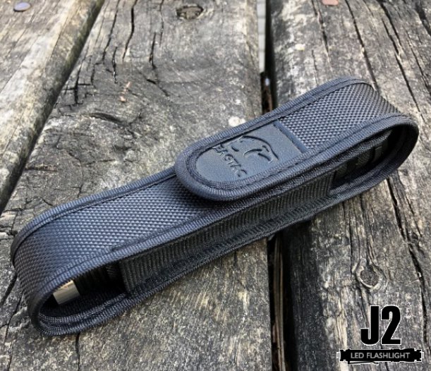 J2ledflashlight's tweet image. What sets Eagletac apart from the other brands? 
They have nicer beam projects and profiles for these who want a more nicer beam for their work or leisure.
Nice creamy white beam projects with no artifacts. 
Pop two AA&apos;s and you are ready to go.
j2ledflashlight.com/products/eagle…