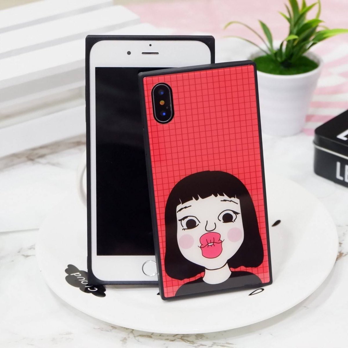 PppearShop's tweet image. เคสสี่เหลี่ยมแดง ผู้หญิงปากจู๋
✔iphone 6,6s,6+,6s+,7,7+,8,8+,X
✔️ยางนิ่ม คลุมรอบเครื่อง แวววาว สวยมากๆ งานกระจกจ้า
✔ราคา 170฿