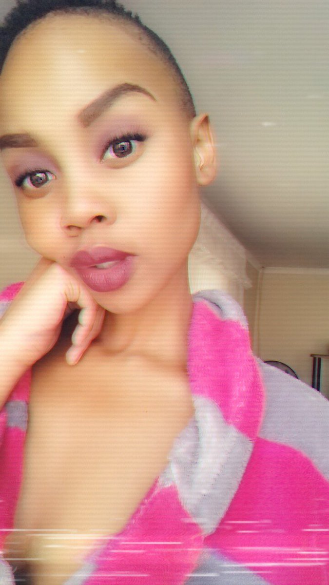 nosipho_Sebogod's tweet photo. Babe,I can be your supermodel _🔥☄🌻👑 https://t.co/4V54ML7DRr