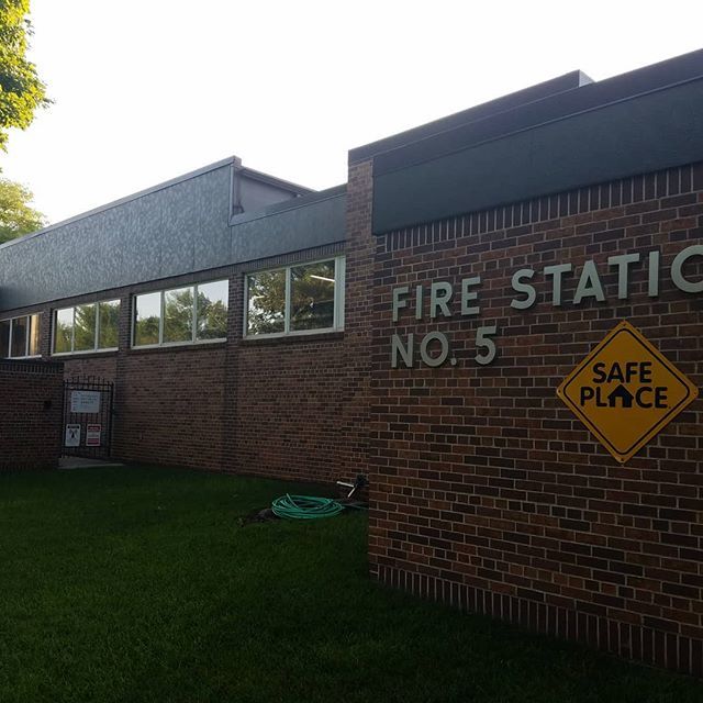 TheTintShopLNK's tweet photo. Bright and early 7am start at Firestation #5 for a #3mwindowfilms install of Night Vision 15%, to keep this Fire and Rescue team cooler. #3m #firemen #lnk #firehouse #tintshop #tintshoplnk #tintedwindows #lincolntinting #keepingnebraskainthedark #lincoln… https://t.co/5KFtlxOEVW https://t.co/3obBkbcmLC
