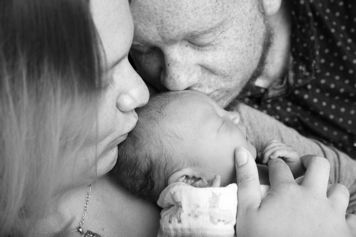 DianeMiskell's tweet photo. My heart is filled to bursting with love &amp; pride for my first grandchild! Delaney Casey Perkins born 7/14, 7lbs 11oz, 18”
Welcome my little treasure!
💝💝💝💝💝💝💝💝💝 https://t.co/whugOvKfEC