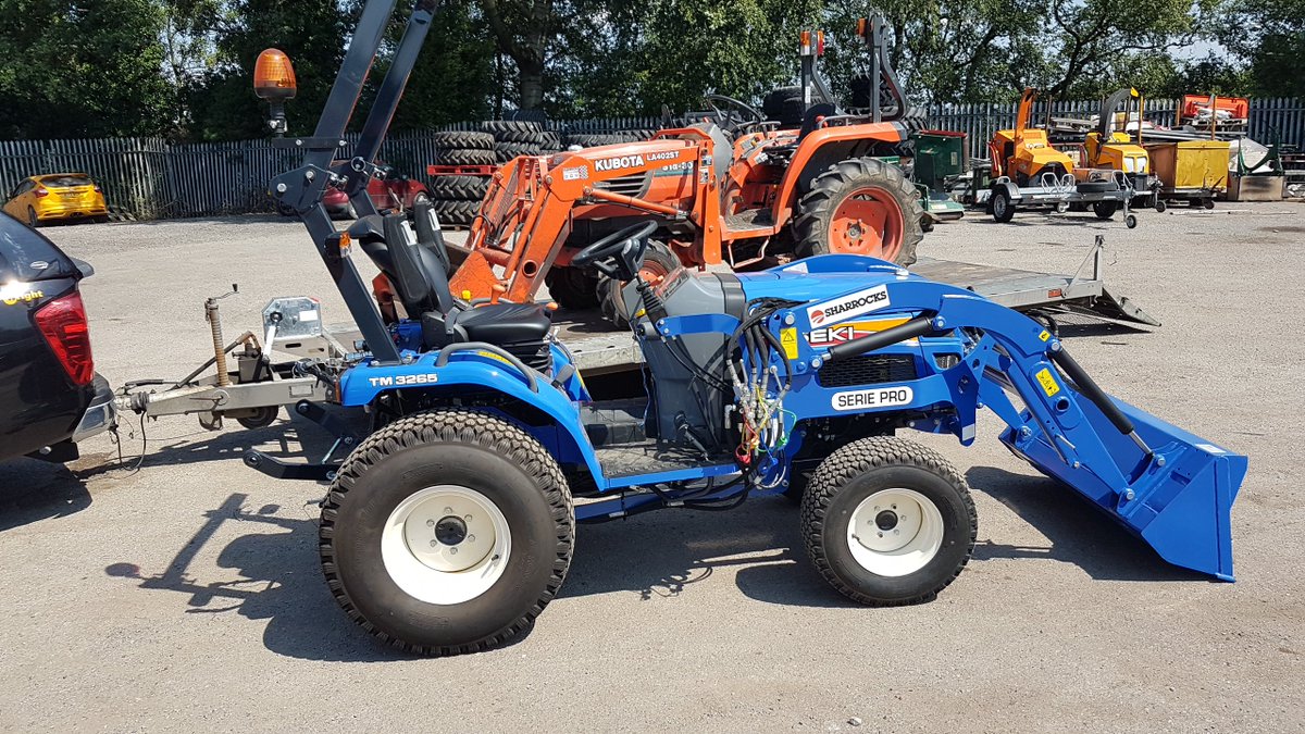 SharrocksLtd's tweet photo. More out with the old and #inwiththeblue as another customer makes the switch from Kubota to @iseki_uk , this unit will be working in glasshouses and yard loading so has both Ag & Turf tyres. Same power but more compact. https://t.co/fCcivlgdlH