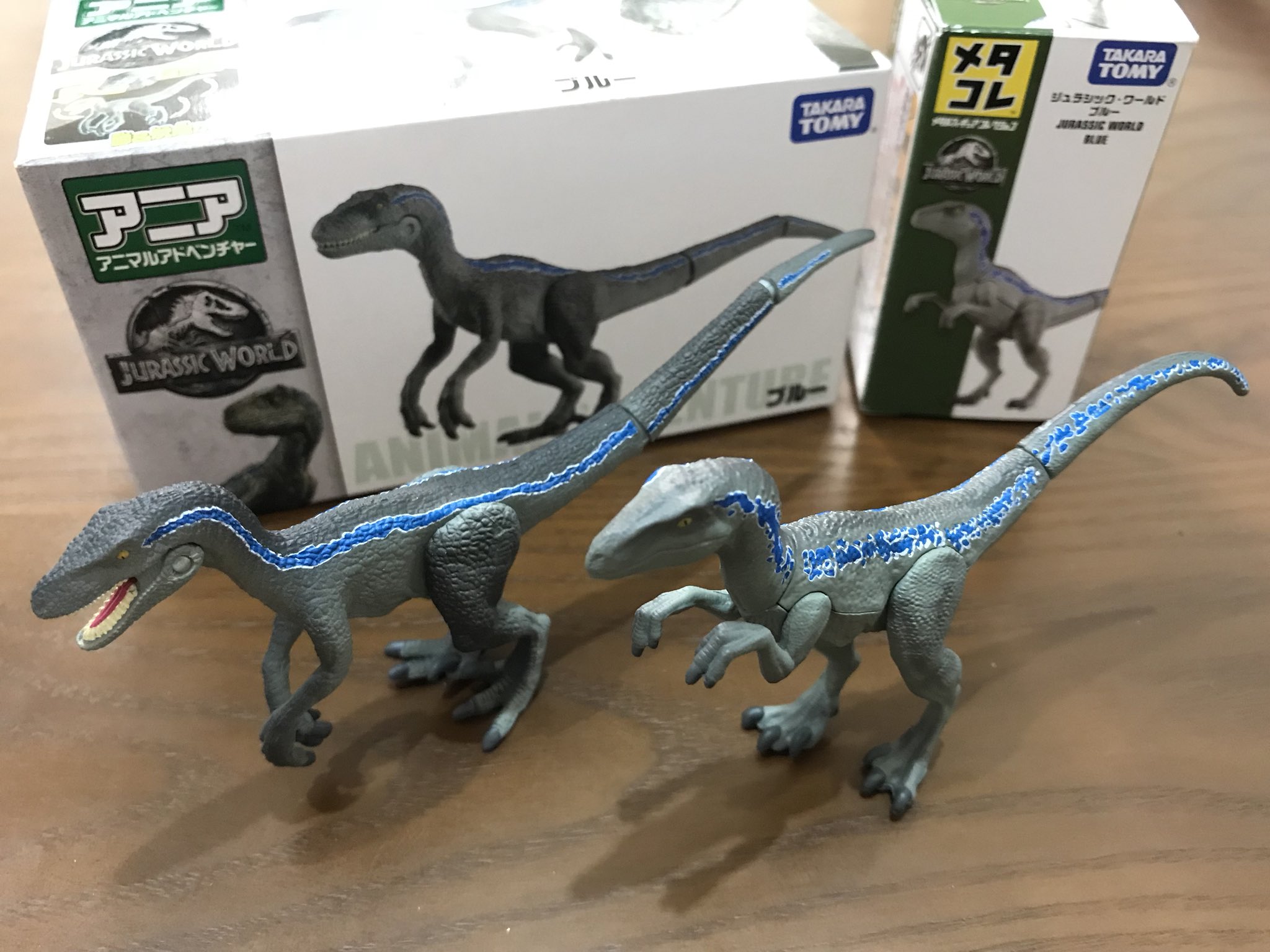 Mokatsumo 早速来たよ アニア のブルーと メタコレ のブルー ジュラシックワールド タカラトミー T Co Xlqa2smv Twitter