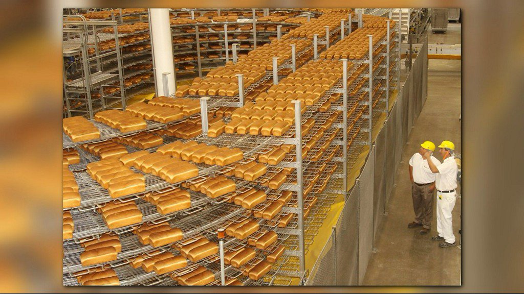 WLTX's tweet photo. 'Great Value' Brand among bread products possibly tainted with Salmonella https://t.co/24QLdrnygQ https://t.co/8qx2mxdX58