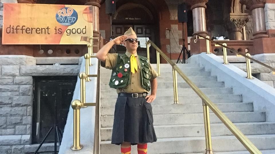 93.9 The River tweet media