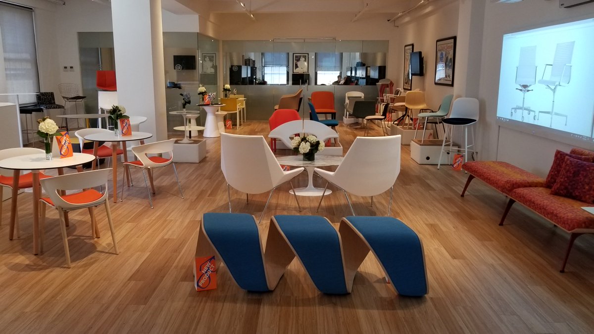 Gordon_Intl's tweet image. Thanks for joining us at #firstLOOK. We proudly launched 9 new #modernfurniture collections. Visit us in the #NYDC to see the #ManhattanCollection where team#GI convenes.