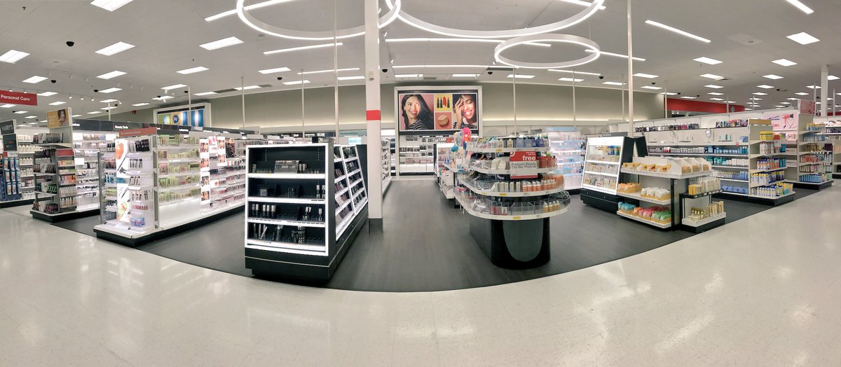 Awista_Target's tweet photo. New Fitting Room, Trend Spot, Beauty Blowout & Personal Care. Happy almost turnover day, Manhattan! #t1821remodel #nextgentarget @j4zellers https://t.co/G1s49rKela