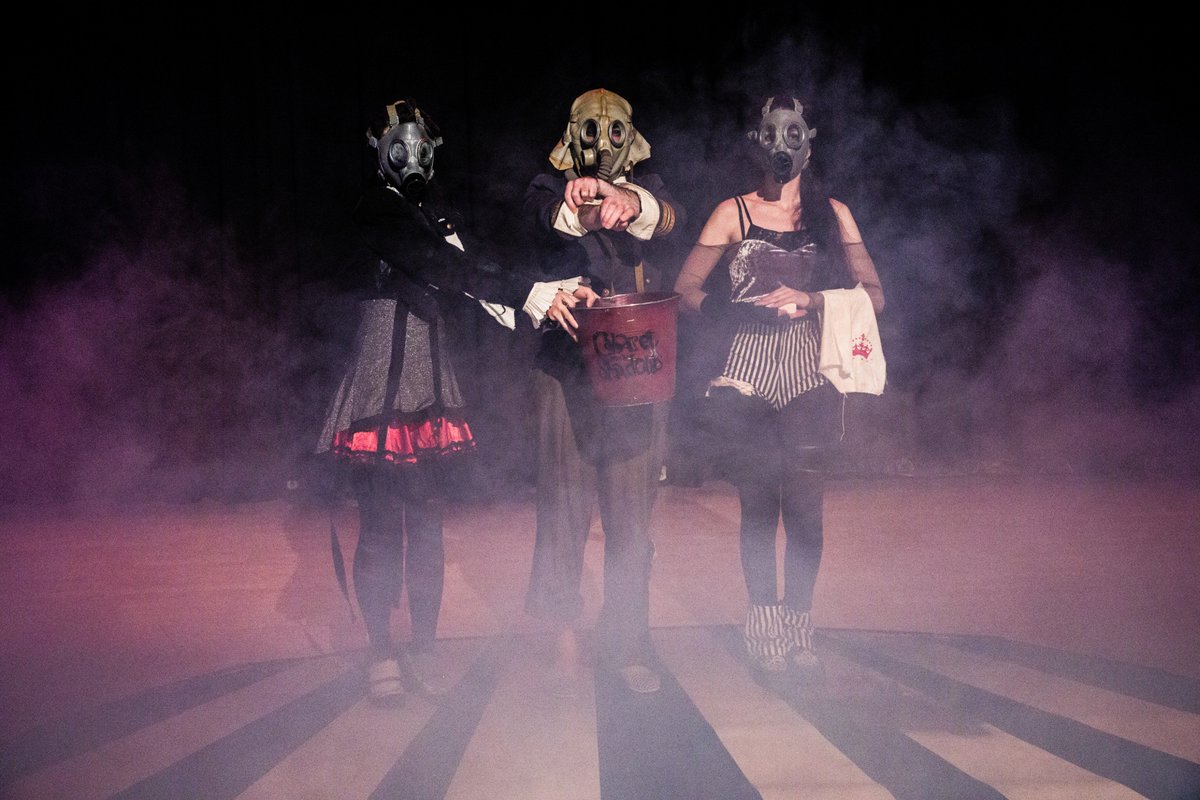 We are ready for #Refract18. Cabaret From The Shadows <a href="/cabaretshadows/">From The Shadows 💀</a> this Saturday at <a href="/WatersideArts/">Waterside Arts</a> #Manchester.

<a href="/brightonfringe/">Brighton Fringe</a> Award Winner
⭐⭐⭐⭐ <a href="/broadwaybaby/">Broadway Baby</a>    
Highly Recommended Show <a href="/FringeReview/">FringeReview</a> 

"A triumph! Magnifique!" <a href="/PlanetSlop/">Planet Slop</a>