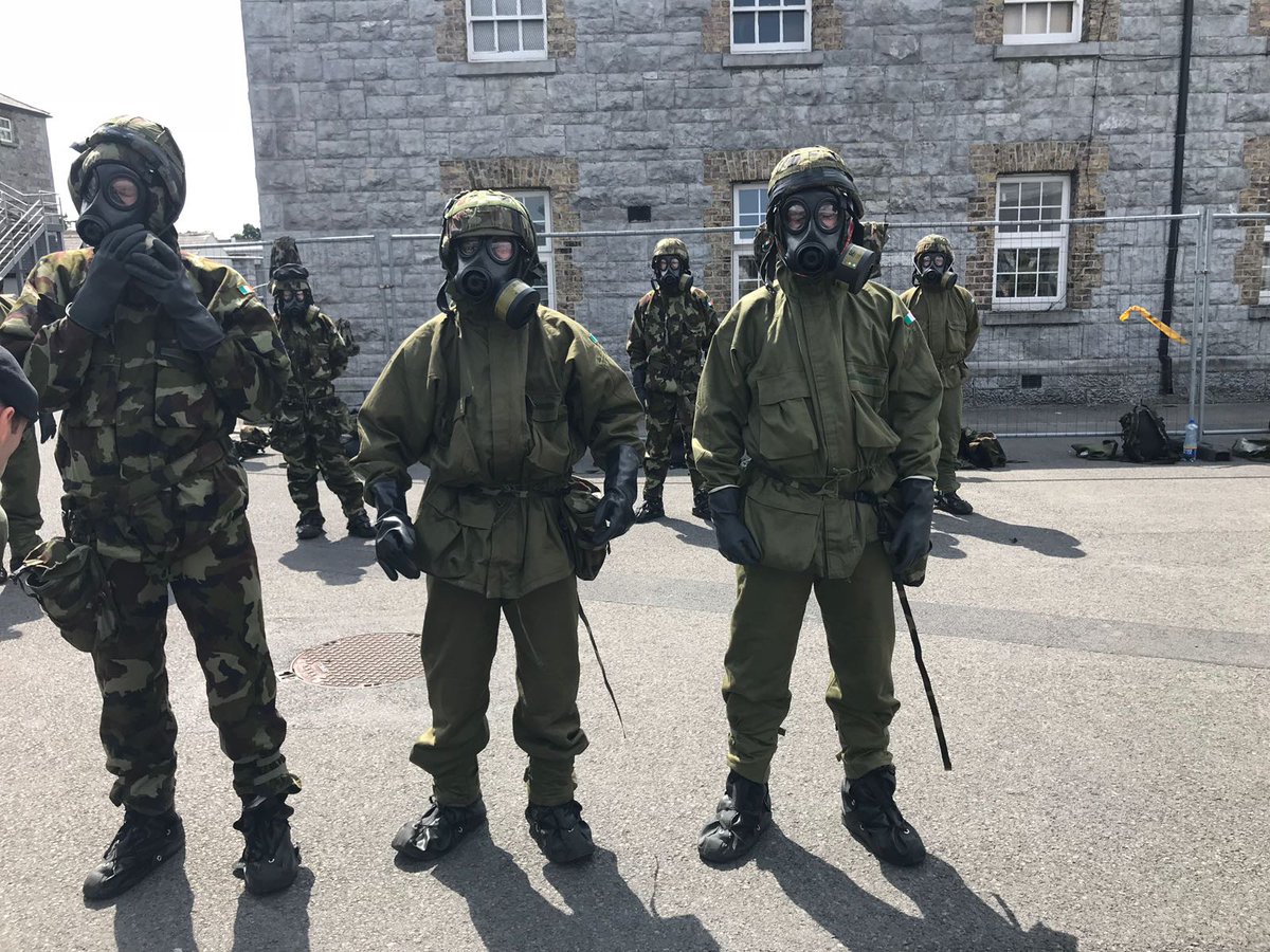 DFPRB's tweet image. As part of it&apos;s brief the 6th Infantry Battalion is responsible for #developingcapability in Chemical Biological Radiological &amp;amp; Nuclear (CBRN) training. Students pic on a CBRN Defence Specialist course, which will allow them operate/ survive in a #CBRN environment @defenceforces