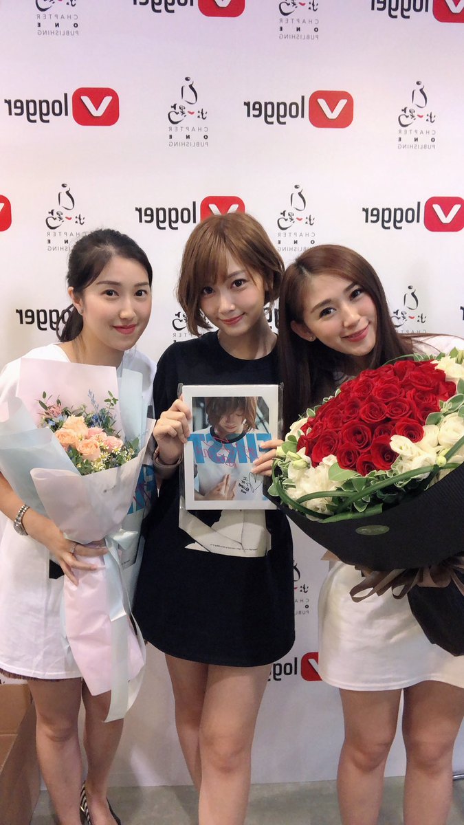 iamrosema's tweet photo. Thanks for support 💙💕 https://t.co/rwXQMBgjXj