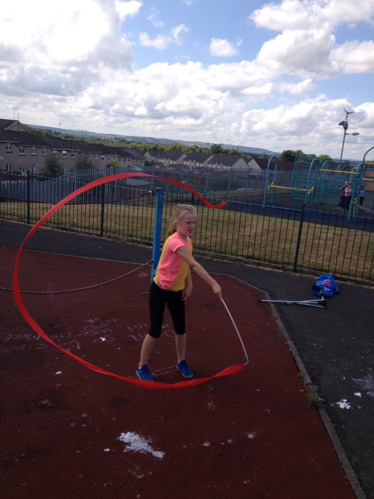 KieranPasp's tweet photo. Children enjoying in the fun at hope for autism fun day @PASPSafeplay @HOPEforAutismNL https://t.co/7mQK5tCF0C