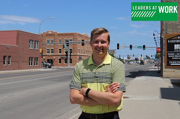 UofNorthDakota's tweet image. .@UNDmhockey alum @d_lapoint is the president and CEO of Downtown Moorhead Inc., a Moorhead, Minn., nonprofit with a mission to encourage downtown growth — economically and culturally. #UNDproud

bit.ly/2NTmelo
