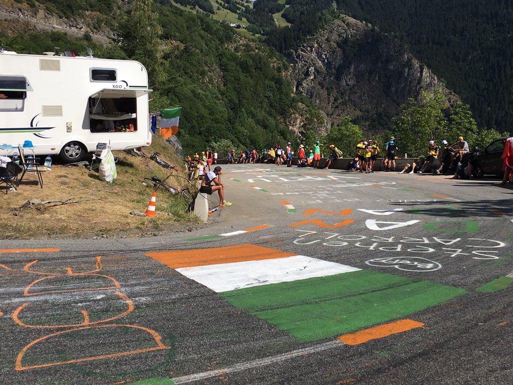 IrishCorner10's tweet photo. Waiting on @DanMartin86 https://t.co/DpoYDdxTnp