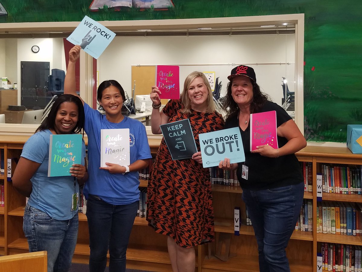 GonzalezMegan14's tweet image. We broke out first! #CreatingMagic #RISDACE #RISDGreatness #FLAmily