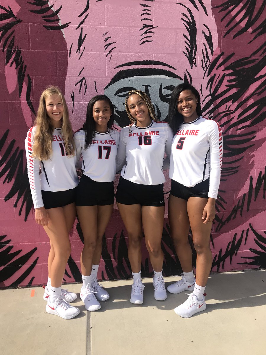 vypehouston's tweet photo. Bellaire Highschool @ VYPE 2018 Volleyball Photoshoot https://t.co/NFdg1czTDM
