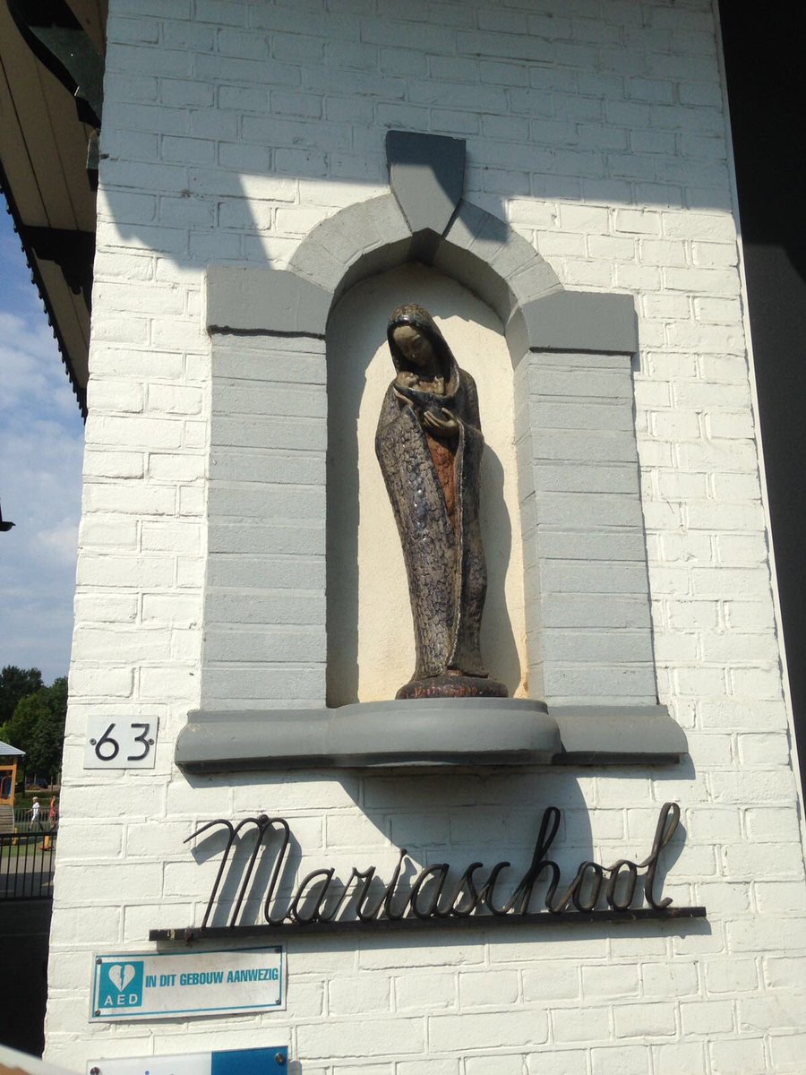 TiDeLutteLosser's tweet photo. Ook voor de Mariaschool in Beuningen kinderschatkaarten. Hiermee kunnen ze op ontdekkingstocht in Noordoost-Twente. Dank aan @StAnubis voor de sponsoring 👍🏻. #zomervakantie https://t.co/mkPu1DGsDC