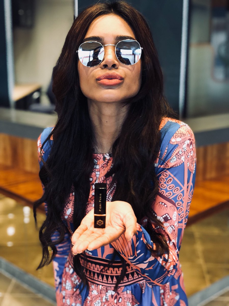 KarishmaRamdev_'s tweet photo. Lipstick canβt solve all our problems, but itβs a pretty good start π.
This is the yummiest smelling satin lipstick ever πβ€οΈ
Thank you Fiori Paris π
#lipstick #fioriparis #tbt #karishmaramdev #makeup #karishmasjourney #snaponlinesa #positivevibes https://t.co/isZEFy1Tdm
