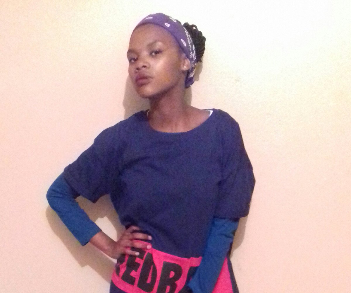 Oregole88959892's tweet photo. #2000dropyourpic @TshwaroMokgele @fugly_loner
#FineBrokePeople https://t.co/aWyhi1fphD