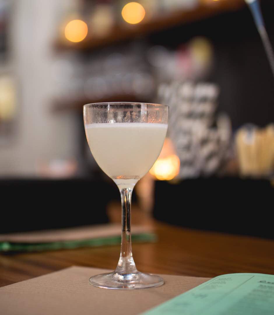 Get you someone who looks at you the way Stephanie &amp; Caesario look at their daiquiris 😍🍸
Happy #NationalDaiquiriDay - celebrate this gem of a cocktail by having one! 
We’ll be at the Tales of the Cocktail National Daiquiri Day party &amp; posting on our IG stories (<a href="/thebarmantv/">The Barman TV</a>)