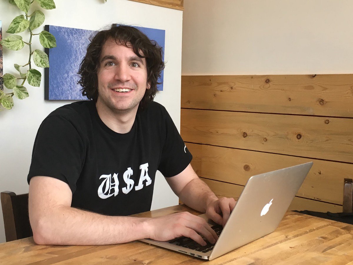hackernoon's tweet photo. Where There’s Smooke There’s Fire: Interview With David Smooke Founder of Hacker Noon https://t.co/Y9j6GVqaeR via @ami #tech https://t.co/v3f9TPtHAG
