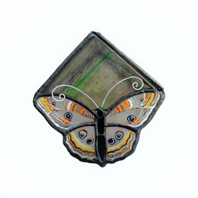 nurcindize1's tweet image. Wedding Ring Box, Stained Glass Jewelry Box, Engagement Ring Box, Glass Art, Ring Bearer Box, Wedding Decor, Bedroom Decor, Butterfly Decor etsy.me/2zOQaw9 @Etsy aracılığıyla
#weddingringbox #engagementringbox #ringbearerbox #weddingdecor #jewelrybox #stainedglassbox