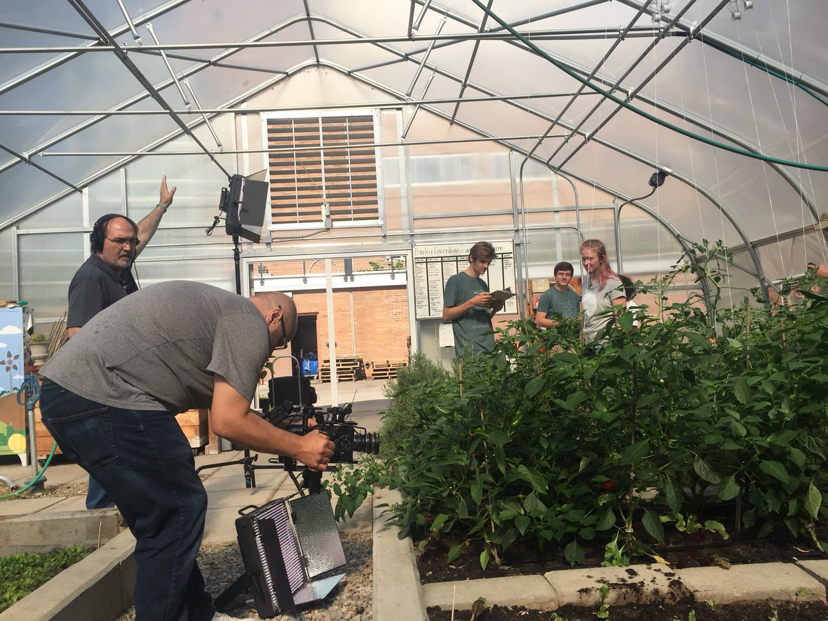 msuRISE's tweet photo. We took a break from harvesting to shoot film for a welcome video featuring (among other @michiganstateu programs) @baileyurbanfarm! #GoGreen #msurise https://t.co/BCP7UmKVp0