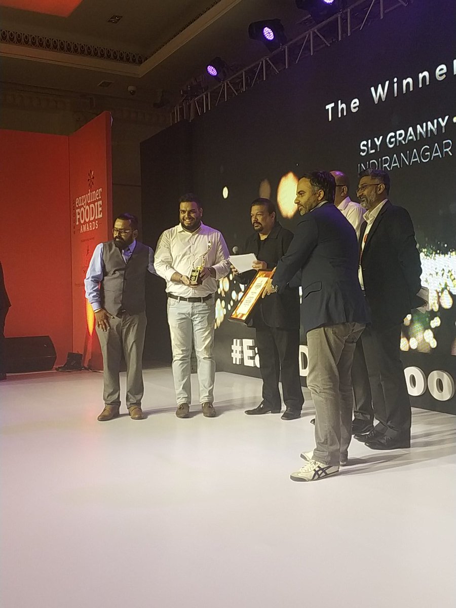 Kudos to <a href="/Sly_Granny/">Sly Granny</a>! They win Best Restaurant Concept! Vir's Choice #EazyDinerFoodieAwards <a href="/virsanghvi/">vir sanghvi</a> @papacj <a href="/ITCGardenia/">ITC Gardenia</a> #Bengaluru