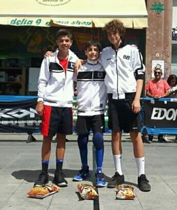 KepaLuengo's tweet photo. El @BSKBasauriSaski también presente en el @3x3santutxu . Guillermo y Alejandro, #MediavillaBrothers primero y segundo en sus categorías de Tiro. #MadeInBSK #OrgulloBasauri https://t.co/iocFUmY8Gl
