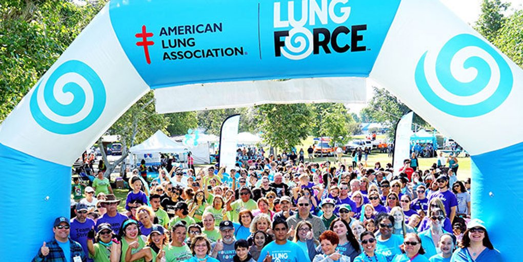 eBayNewsroom's tweet image. Show your support for the @LungAssociation when you #FillYourCartWithColor on @ebay for Charity! Shop the organization’s signature turquoise color in this collection of outdoor accessories, jewelry &amp;amp; more, with proceeds benefitting @LUNGFORCE: ebay.to/2O3MTvN