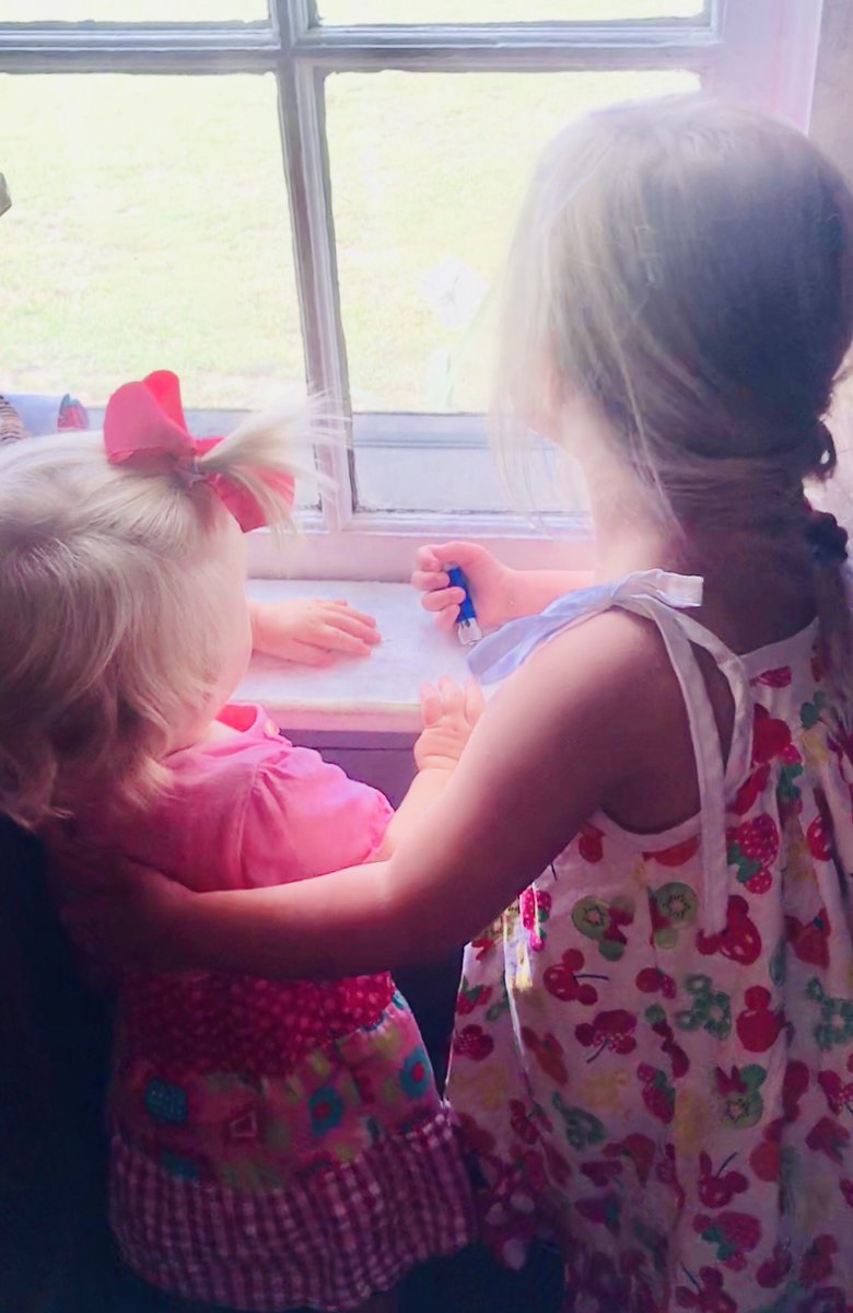 TarynLyles's tweet photo. I may not be able to solve all your problems, but I promise you don’t have to face them alone... #bestfriends #sisterlove https://t.co/KcBz2BodEN