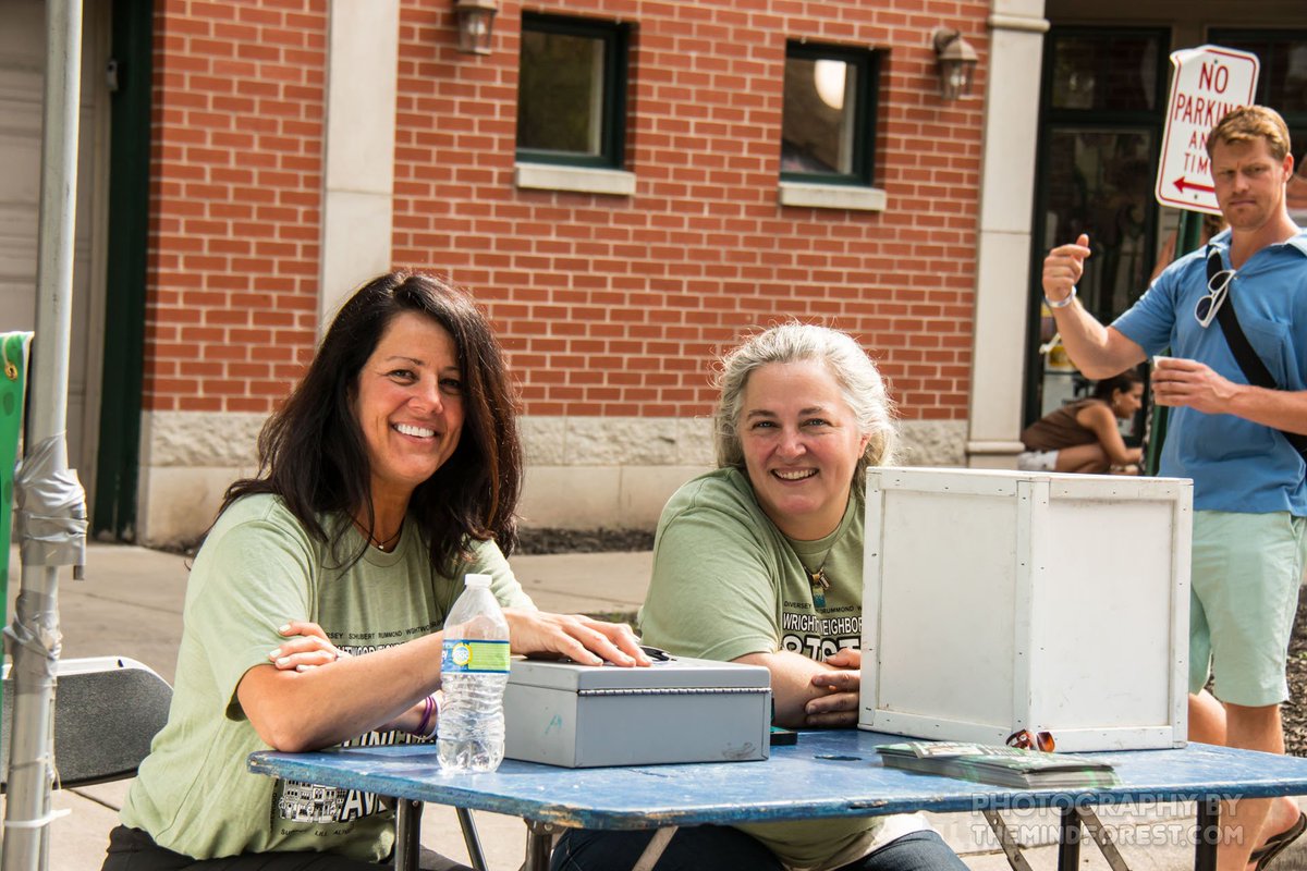 The Time is NOW! The Taste of Lincoln Avenue Festival Starts In Less than A Week!! Volunteers Needed! - mailchi.mp/aab9a22593b5/t…