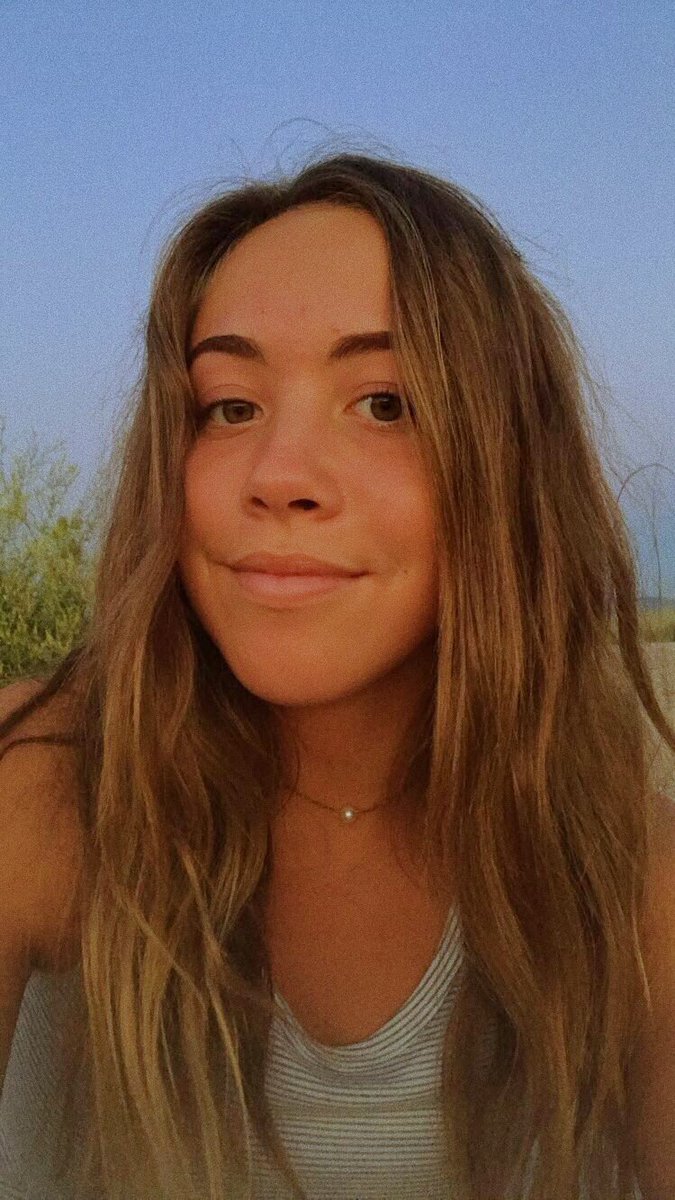 BarkerBrynlee's tweet photo. avi 🌲 https://t.co/xoHKcl3yNS