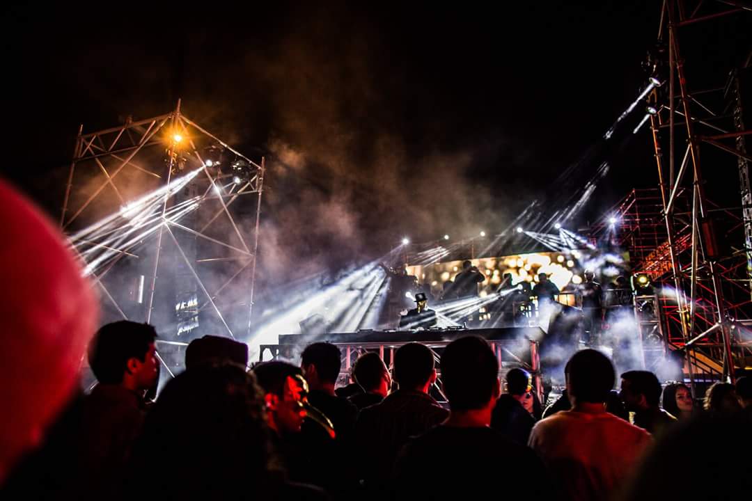Beatbrations's tweet photo. #TBT de una noche mágica donde bailamos hasta el amanecer!

Claptone regresa este 4 de Agosto en Elrow!

Entradas disponibles en @RedUTS_Py

#Elrow #Beatbrations https://t.co/BN7qpKXmTx