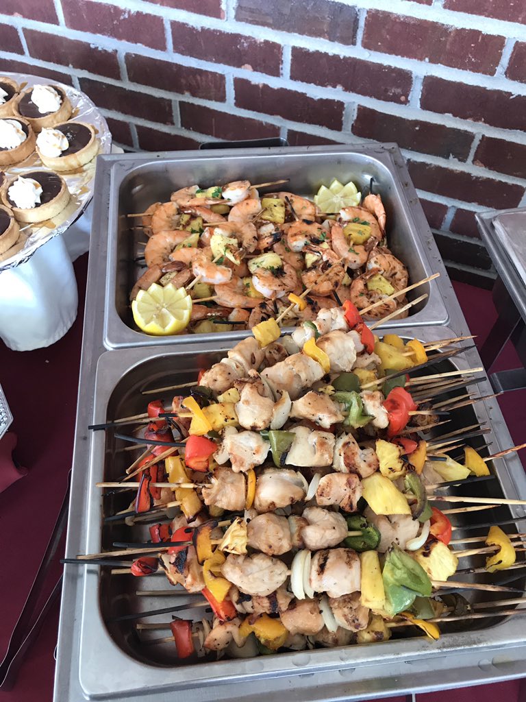 sburge13's tweet photo. Chamber of Commerce is eating good @StoneBridgeHC tonight ! Creativity and Cooking is what our Dinning Service Team does best, aside from providing the best services for our residents. #LoveWhatYouDo #NeverWorkADay #trilogydifference #strive2bethebest https://t.co/g6Fp7dU2Qy