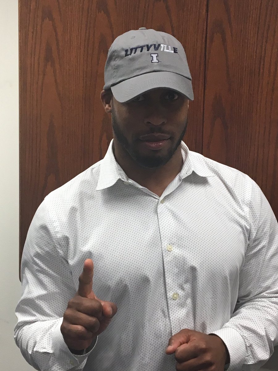HowardMILTON3's tweet photo. Check out this hat!
I have 5 to give away, first 5 to retweet, get one! #littyville #Illini ⁦@IlliniIFUND⁩ https://t.co/XbK5fWkiqA