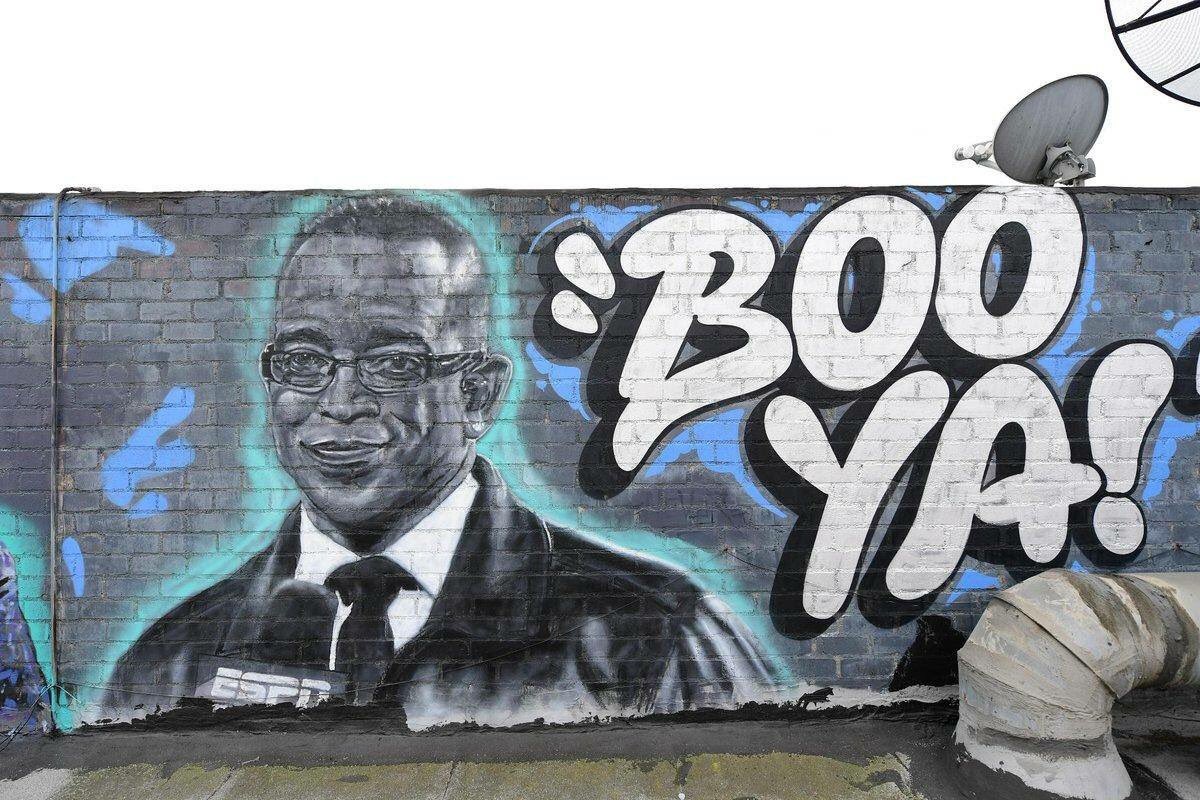 Happy Birthday Stuart Scott, the sports world misses you.    