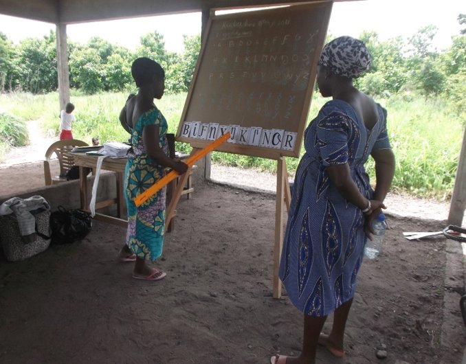 ofedinter's tweet photo. 64 women attended the 1st class of the Adult Functional Literacy program in Ewe (local language in Togo). #OFED #OFEDInternational #Education #EducationForAll #Ewe #AdultFunctionalLiteracy

Read more about the program at: https://t.co/PeJXikgsIM https://t.co/DP1rjQY09R