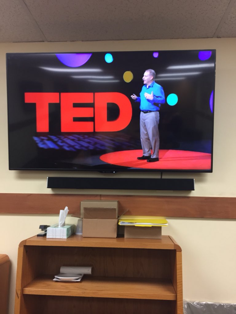 goglobalhawaii's tweet photo. #upsscs very own David Farrell all the way from #Hawaii is live on ##tedtalks #ted #upshawaii @SouthCalUPSers https://t.co/I0UPCbv5PH
