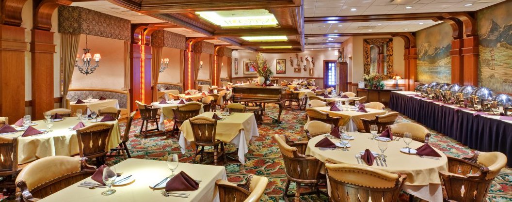 RehearsalDining's tweet photo. William Tell has been a landmark for legendary fine dining in Chicago since 1952. Our elegant dining room embodies old world charm while our menu reflects a distinct European style. Visit https://t.co/whmFm9HTXP for more information. https://t.co/ep2XozNYSg